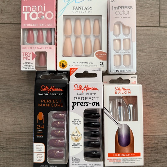 Assorted Nail Kits Collection - Picture 2 of 8